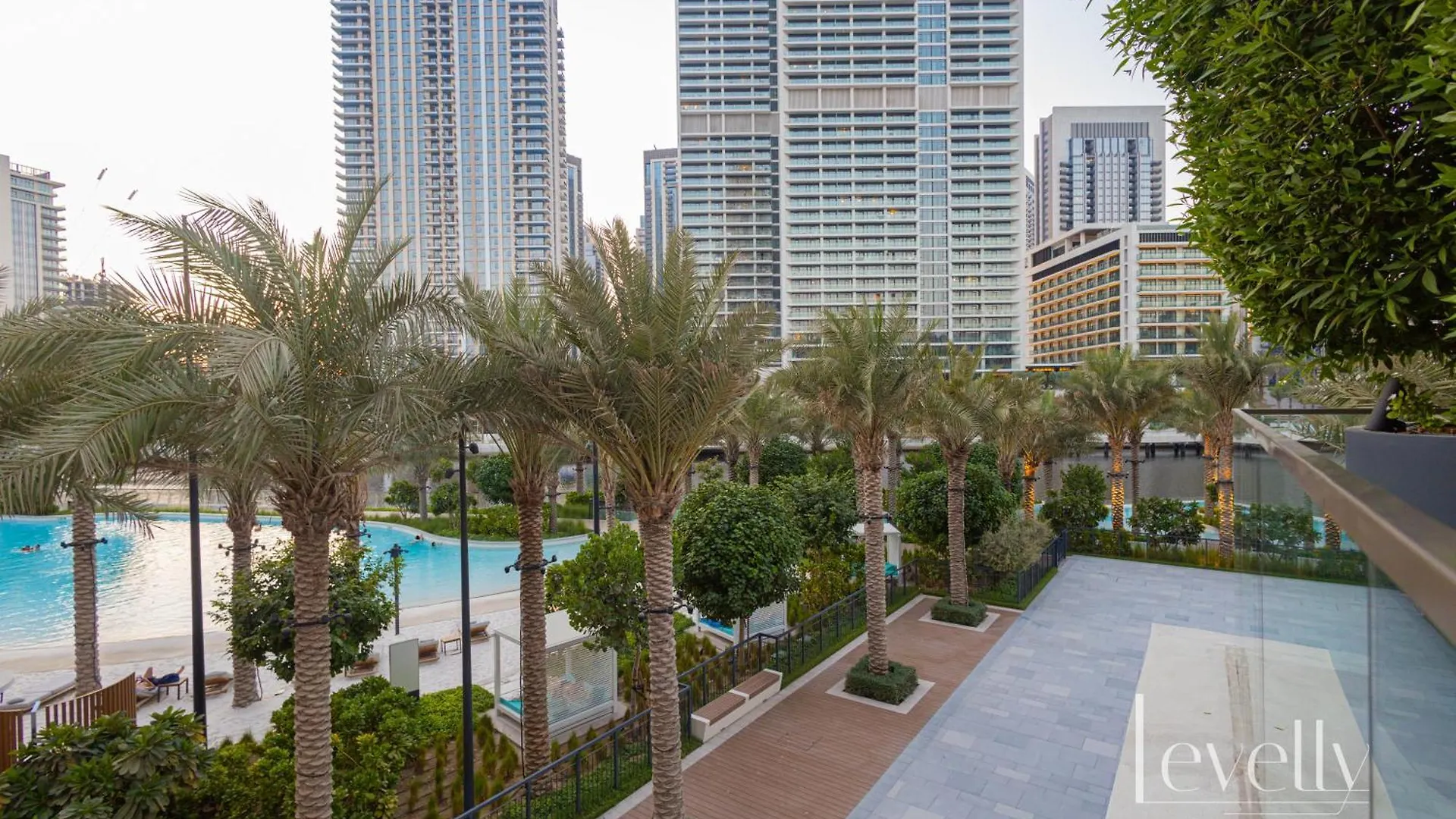 Apartment Spacious Modern 2Br With Partial Burj Khalifa View Dubai