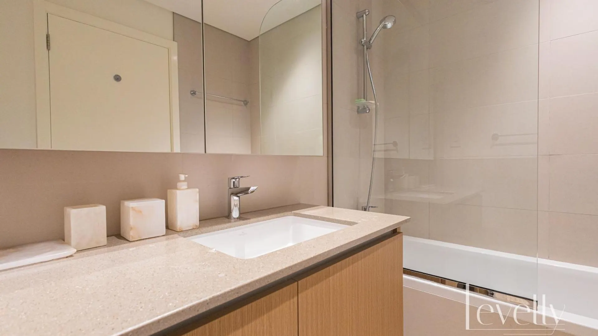 Spacious Modern 2Br With Partial Burj Khalifa View Dubai United Arab Emirates