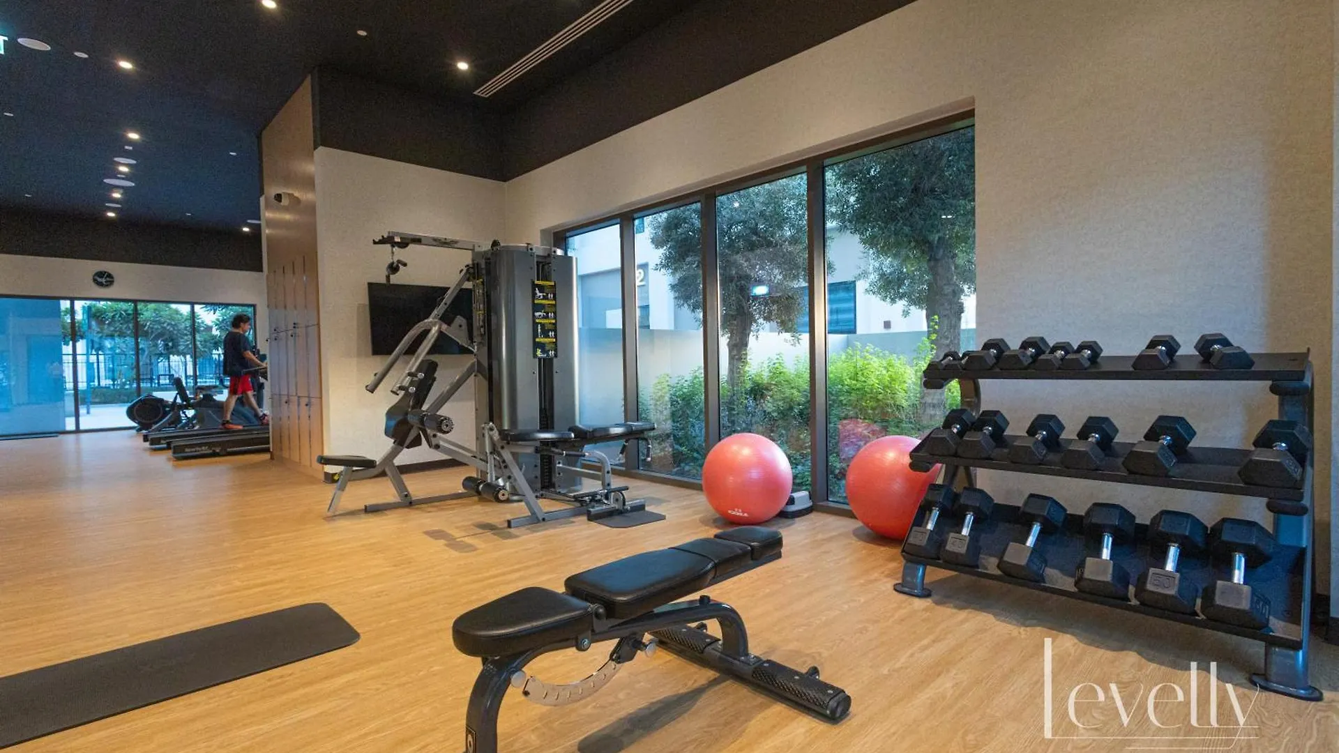 Spacious Modern 2Br With Partial Burj Khalifa View Dubai Apartment