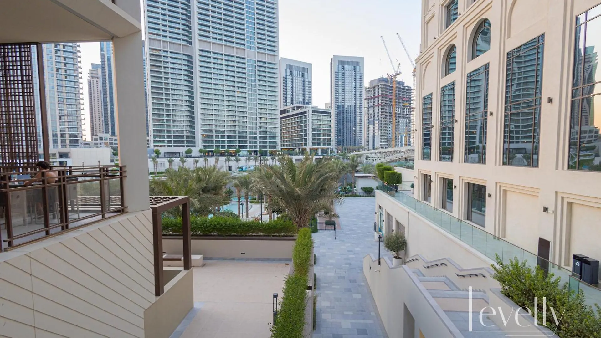 Spacious Modern 2Br With Partial Burj Khalifa View Dubai